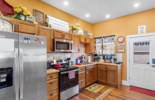 Fort Worth House | Spacious Americana House Near Stockyards with Pool & Kitchen