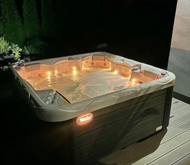 Gdow Apartment | Experience Stodoła Chillout Apartments with Hot Tub & Pool