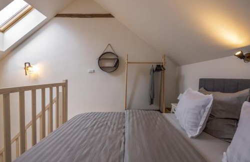 Libice nad Cidlinou House | Stodola na Vsi: Guest Rated 9.8 with Breakfast & Family-Friendly