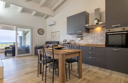 La Muddizza Apartment | Stogu di Lusso by Interhome