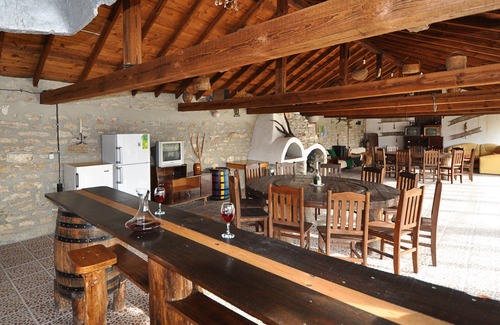 Rusalka House | Coastal Retreat: Stone House with Private Pool & Breakfast