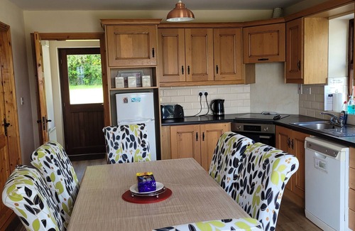 Murroogh Cottage | Stone Cottage the Burren, Ballyvaughan, Wild Atlantic Way. WIFI/Spring Water