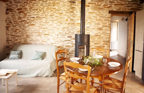 Malbosc Cottage | Picture-Perfect Stone Cottage Overlooking Cévennes Valleys
