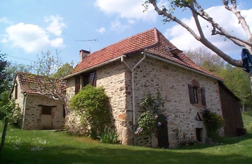Espeyroux House | Charming Stone Country House with Ocean View & Spa