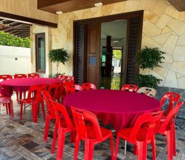 Ipoh Villa | Discover Stone Haven Retreat: 4-Star Family-Friendly Getaway