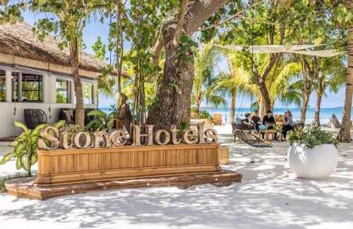 Dhiffushi Hotel | Perfect Getaway at Stone Hotels Dhiffushi with Oceanfront Bliss