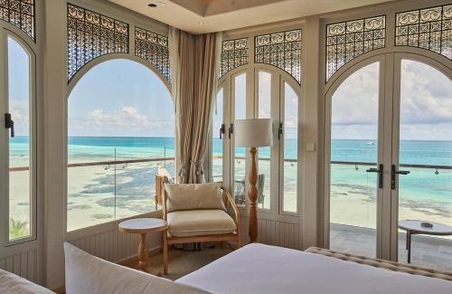 Dhiffushi Hotel | Perfect Getaway at Stone Hotels Dhiffushi with Oceanfront Bliss