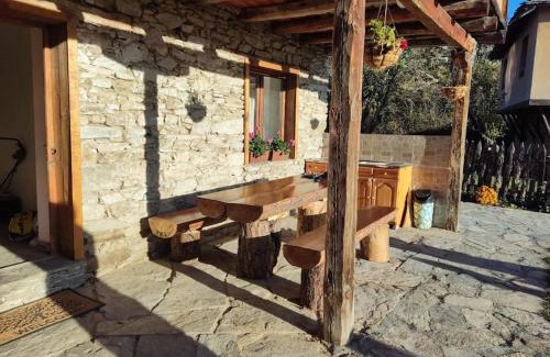 Garmen House | Cozy Stone House: Pet-Friendly Retreat with Fireplace