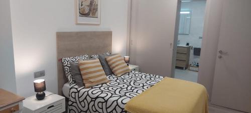 O Porrino Apartment | Experience Comfort at Stone House 2 - Rated 9.4/10!