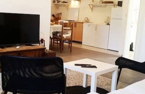 Milna House | Beachfront Stone House on Hvar - Guest Rated 10/10