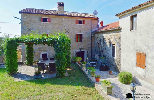 Krasica House | Experience Comfort at the Stone House with Family-Friendly Perks