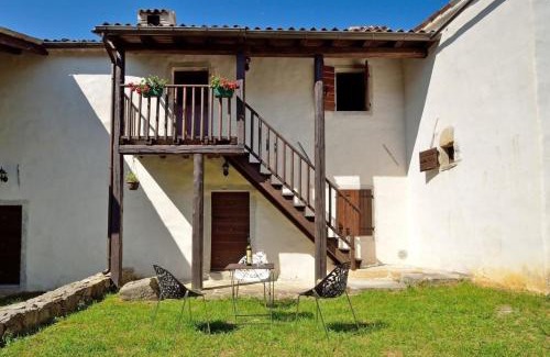 Kotli House | Cozy Villa in Kotli with Garden, Pool and Grill Access