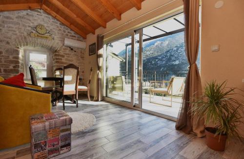 Donji Morinj Apartment | Family-Friendly Stone House Morinj with Top Guest Reviews
