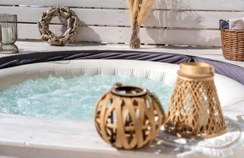 Kijevo Villa | Relaxing Stone House With Jacuzzi & Top Guest Ratings