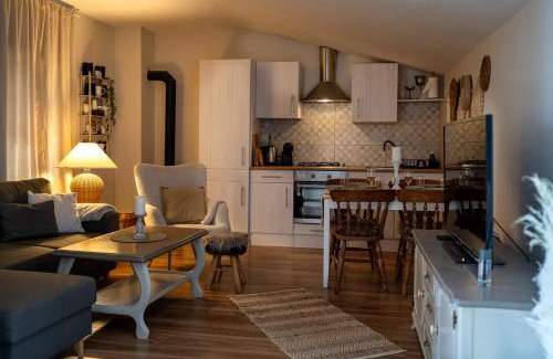 Kijevo Villa | Relaxing Stone House With Jacuzzi & Top Guest Ratings
