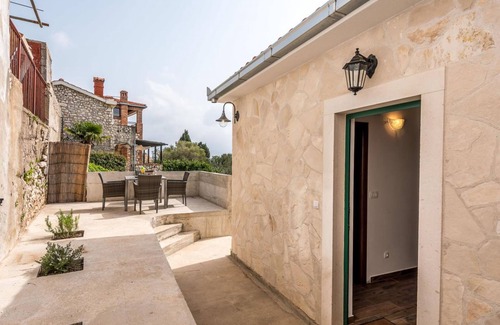 Kremena Apartment | Modern Rustic House with Oceanfront Views & Pool Access