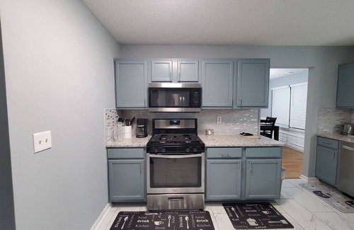 Stone Mountain House | Family-Friendly Stone Mountain Escape with Full Kitchen