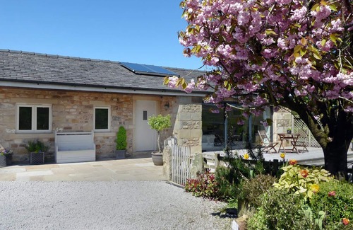 Harrop Fold Cottage | Character Holiday Cottage in Bolton-By-Bowland Retreat