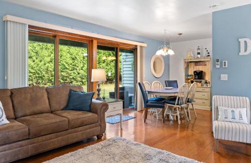 Baileys Harbor House | Experience Stone Ridge Baileys Harbor: Family-Friendly Retreat