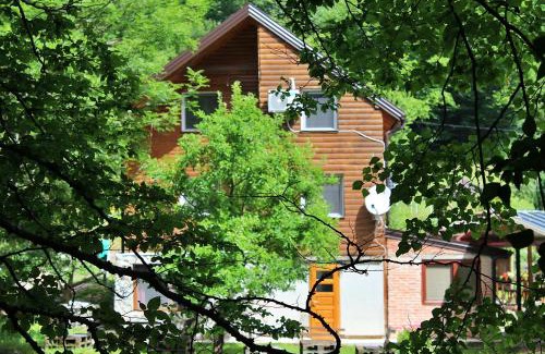 Republika Srpska Apartment | Inviting Stone Room - Kamena Soba with Pool & Pet Amenities