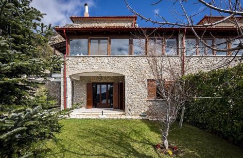 Arachova Apartment | Stone Villa Retreat with Private Pool in Arachova