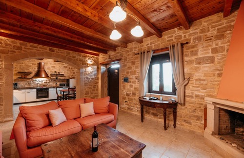 Atsipópoulon Villa | Cozy Villa with Pool and Breathtaking Ocean Views