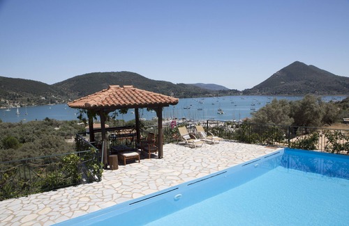 Nidri Villa | Elegant Villa with Private Pool & Sea Views near Nidri