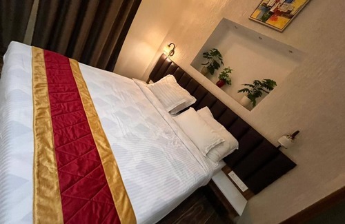 Madhupur Hotel | Discover Stoneberry By Wedlock Greens with Family-Friendly Amenities