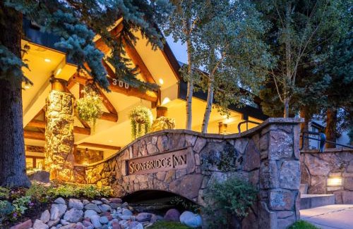Snowmass Village Hotel | Relax at the Stonebridge Inn with Pool, Spa & Family Amenities