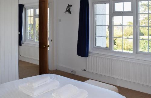 Salcombe House | Pet and Child Friendly Getaway at Stonehanger 1
