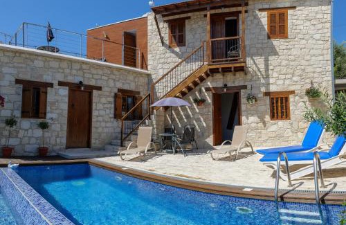 Kallepia Villa | Elegant Stonehouse with Private Pool and Ocean View