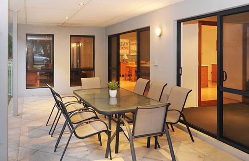 Quindalup House | Stoneshore Holiday House: Oceanfront Bliss with Pet Welcome