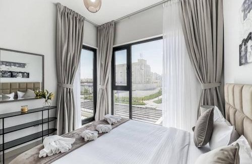 Dubai Villa | Elegant 3 BR Villa with Pool in Arabian Ranches