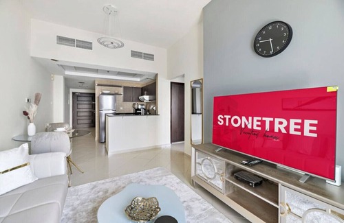 Jumeirah Lake Towers Apartment | StoneTree - Concorde Tower 1: 1 BR with Breathtaking Views