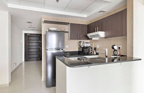 Jumeirah Lake Towers Apartment | StoneTree - Concorde Tower 1: 1 BR with Breathtaking Views