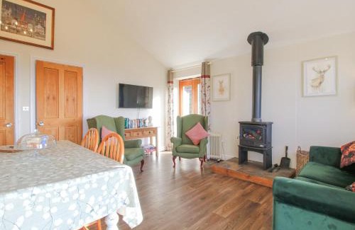 Farden House | Stoney-Brook Lodge: Pet Friendly with 5-Star Comfort