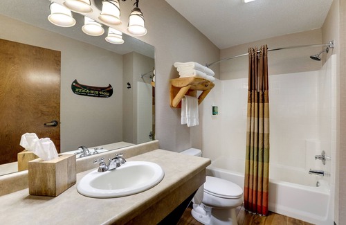 Moline Hotel | Relaxing Stoney Creek Hotel Quad Cities - Moline Awaits