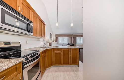 Stony Plain Hotel | Discover Stony Plain Inn and Suites: Family-Friendly Retreat