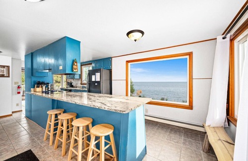 Two Harbors House | Inviting Stony Point Beach House with Lake Superior Views