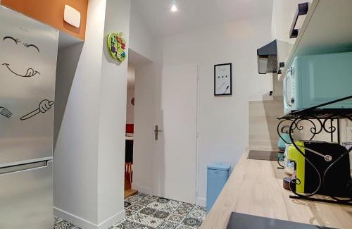 Saint-Fons Apartment | Relax at Stop Chez M: Quality Dining & Family-Friendly Stay