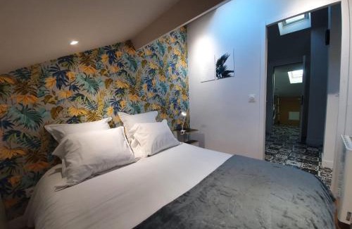 Saint-Fons Apartment | Relax at Stop Chez M: Quality Dining & Family-Friendly Stay