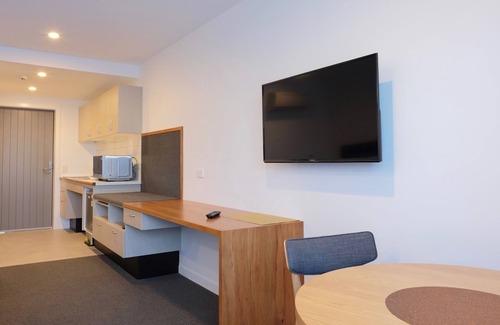 Hokitika Hotel | Eco-Friendly Stopforths Premium Accommodation - Rated 9.8/10