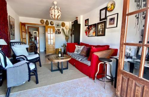 Caleta de Velez Apartment | Spacious Apartment in Caleta Hamn with Oceanfront Views