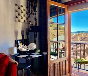 Caleta de Velez Apartment | Spacious Apartment in Caleta Hamn with Oceanfront Views