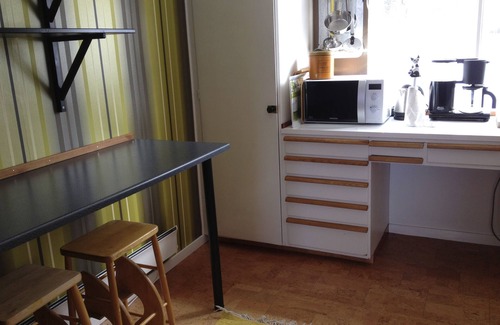 Arjeplog Municipality Cottage | Relax at Stora Björnstugan with Oceanfront Views & Spa