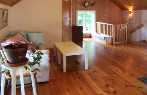 Tived House | Top-Rated Stora Gryten: Lake View & Spa Amenities Await