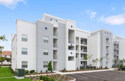 Kissimmee Apartment | Elegant Villas at Storey Lake Resort with Private Pools