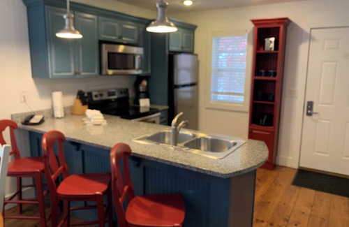 Branson Cabin | Discover Stormy Point Village: Family Retreat with Pool & Spa