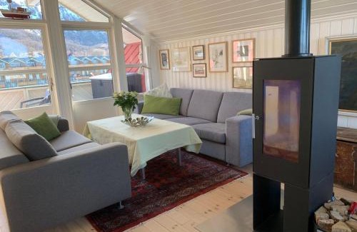 Bodo House | Stort Idyllisk sjøhus i naturskjønne omgivelser