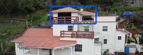 Canaries Villa | Relaxing Getaway at Story Villa: Ocean & Mountain Views